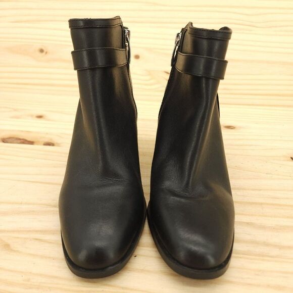 Essex Lane Womens Ankle Boots 6.5 Black Leather Elegant Chic Buckle Strap Bootie - Picture 2 of 9